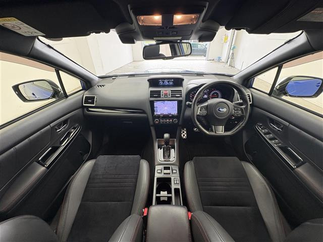 WRXS4 2.0 GT-S アイサイト 4WD
