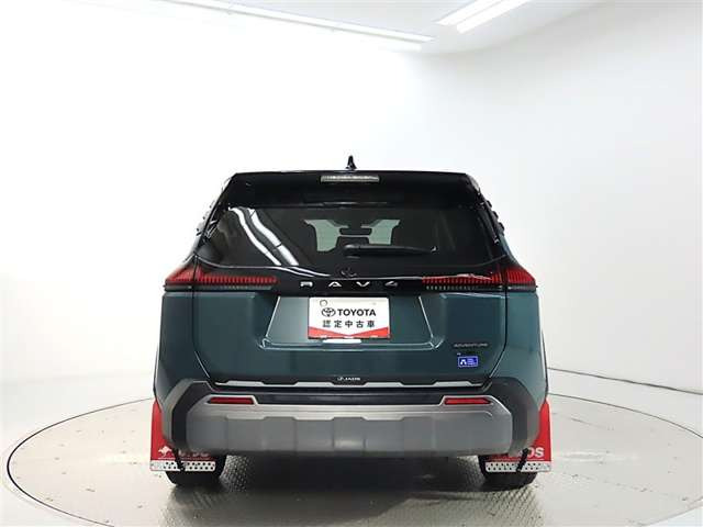 RAV42.5 アドベンチャー E-Four 4WD
