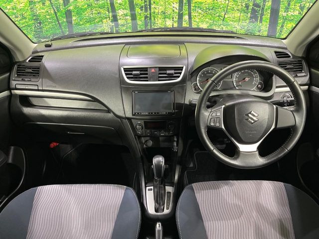 スイフト1.2 RS