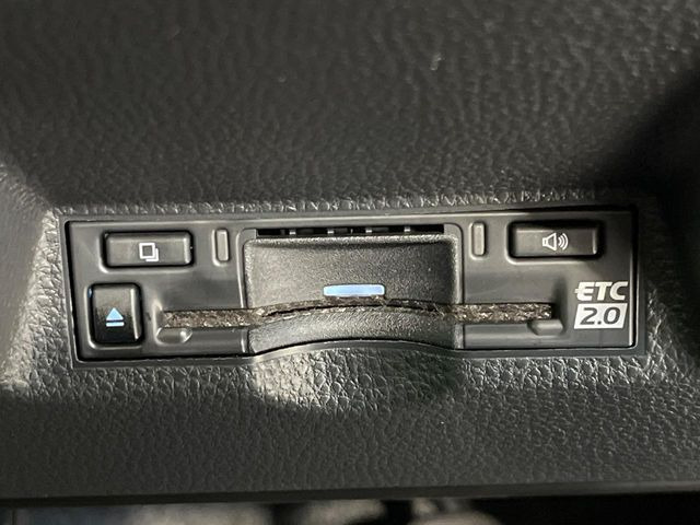 【ETC】高速道路の料金所をストレスなく通過!話題のスポットやサービスエリアに多い「スマートIC」利用時は必須のアイテムです。当店でセットアップを実施、ご納車当日からすぐにご利用いただけます!