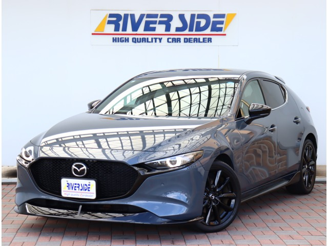 MAZDA3ファストバック1.8 XD ブラックトーンエディション