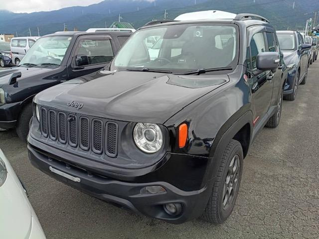 レネゲードトレイルホーク 4WD