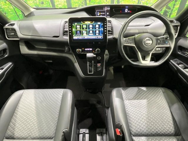 セレナ2.0 XV