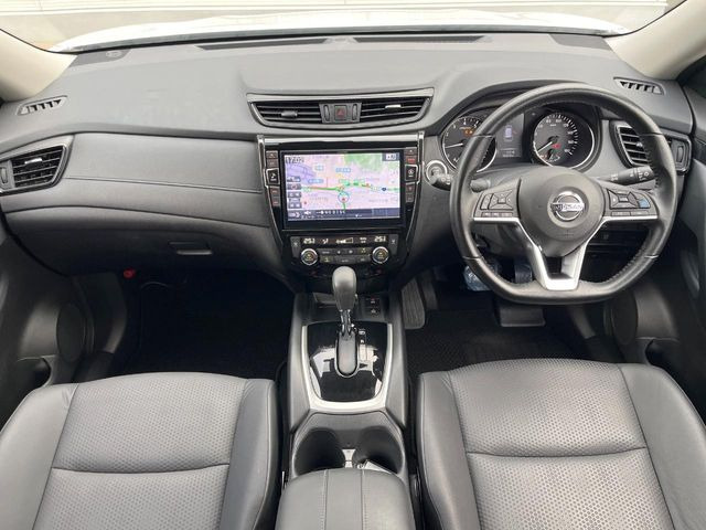 エクストレイル2.0 20Xi