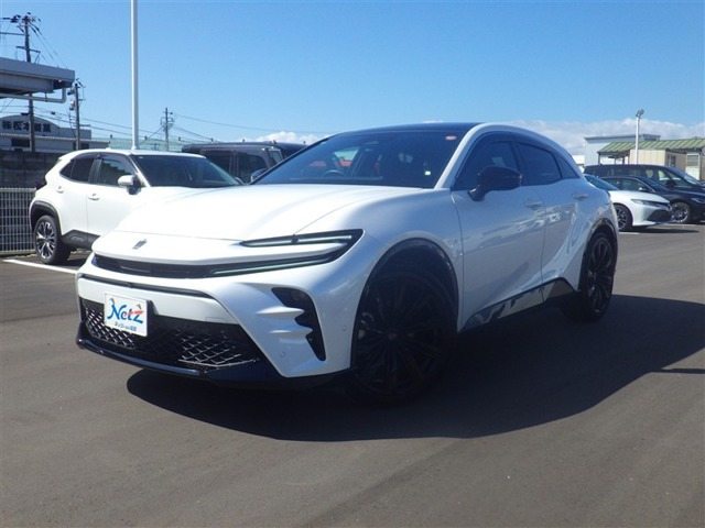 クラウンスポーツ2.5 Z E-Four 4WD