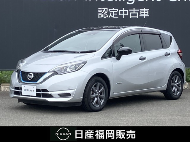 ノート1.2 e-POWER X ブラックアロー
