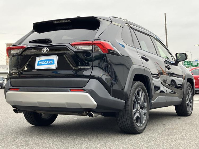 RAV42.0 アドベンチャー 4WD