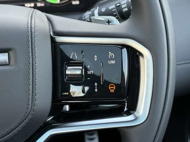 ディスカバリースポーツダイナミック HSE 1.5L P300e 4WD