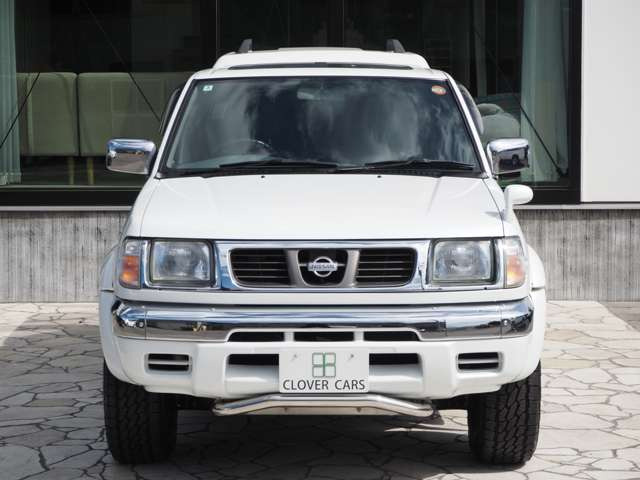 ダットサンピックアップ3.2 AX リミテッド ダブルキャブ ディーゼル 4WD