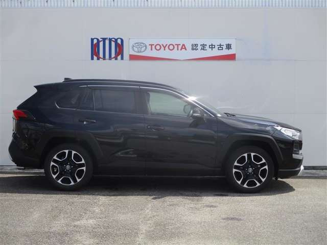RAV42.0 アドベンチャー 4WD
