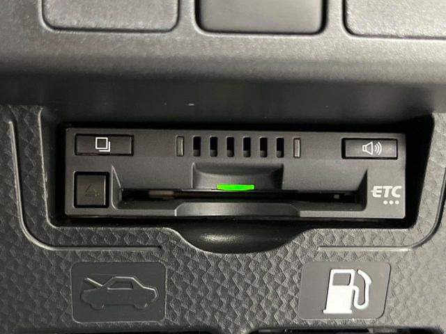 【ETC】高速道路の料金所をストレスなく通過!話題のスポットやサービスエリアに多い「スマートIC」利用時は必須のアイテムです。当店でセットアップを実施、ご納車当日からすぐにご利用いただけます!