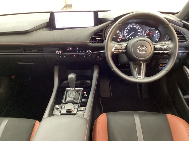 MAZDA3ファストバック1.5 15S レトロスポーツエディション
