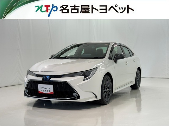 カローラ1.8 ハイブリッド W×B