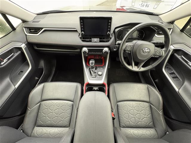 RAV42.0 アドベンチャー オフロードパッケージ 4WD