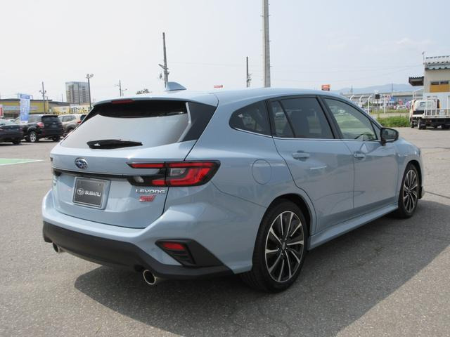 レヴォーグ1.8 STI スポーツ EX 4WD