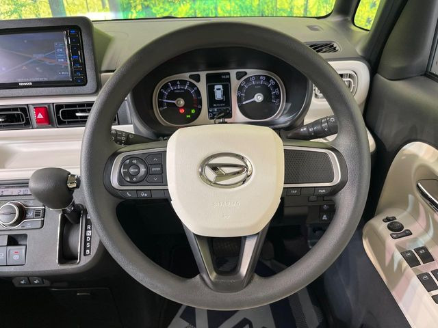 【ステアリングスイッチ】運転中、前方から目線をそらすことなく、オーディオ等の操作が可能な便利機能!安心&快適なドライブを演出してくれます♪