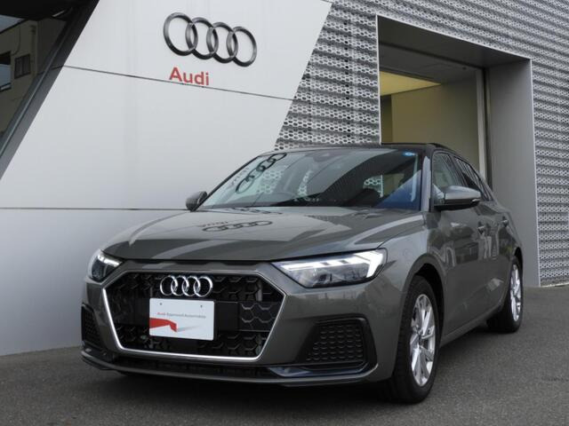 A1スポーツバック25 TFSI アドバンスド
