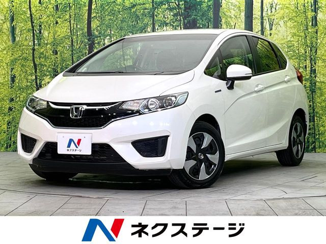 フィット1.5 ハイブリッド Fパッケージ