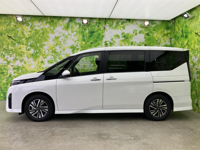 セレナ1.4 e-POWER ハイウェイスターV