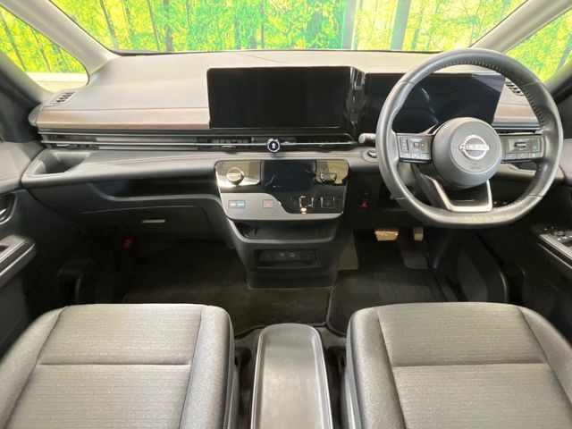 セレナ1.4 e-POWER ハイウェイスターV