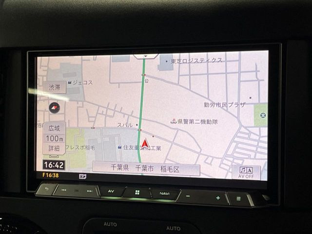 ●社外メモリーナビ/地デジ:オーディオ機能充実のナビで、運転もより楽しくなります♪ナビ交換がしやすいメリットもありますので、ナビ機能に不安がある方は是非ご相談ください♪