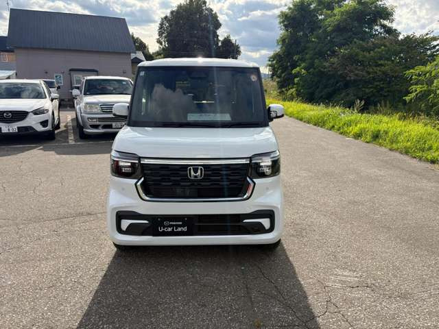 N-BOXカスタムターボ コーディネートスタイル モノトーン 4WD