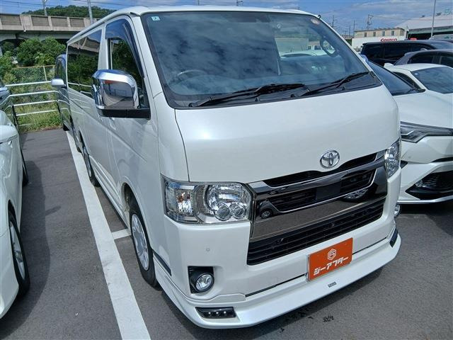 ハイエースバン