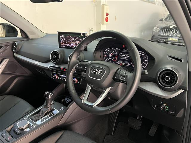Q235 TFSI アドバンスド