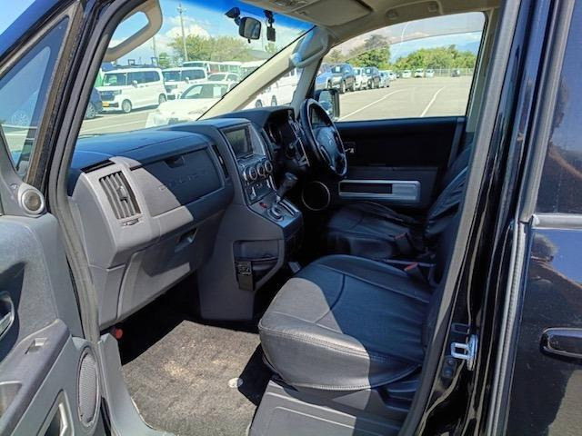 デリカD:52.4 G プレミアム 4WD