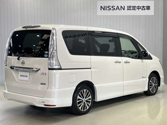 セレナ2.0 ハイウェイスター Vセレクション+Safety S-HYBRID アドバンスドSafetyパッケージ