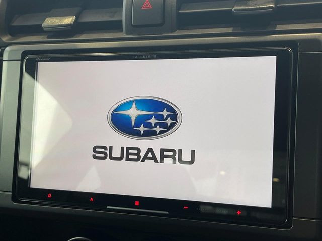 【純正ナビ】人気の純正ナビを装備。オーディオ機能も充実しており、Bluetooth接続すればお持ちのスマホやMP3プレイヤーの音楽を再生可能!毎日の運転がさらに楽しくなります!!