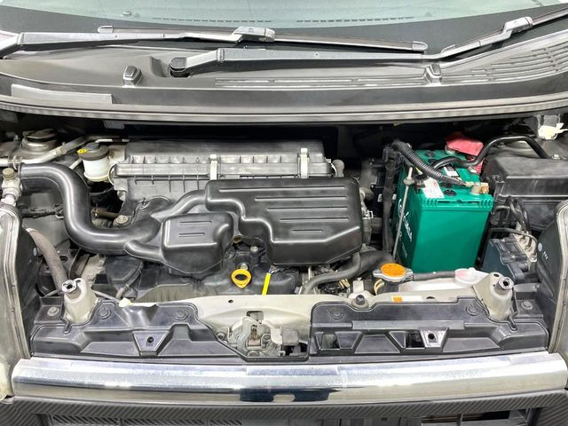 親切・丁寧な専門メカニックスタッフが応対!・車検・点検整備・事故等の修理などアフターサービスも安心。お車のカスタマイズもネクステージのサービススタッフまでご相談ください!