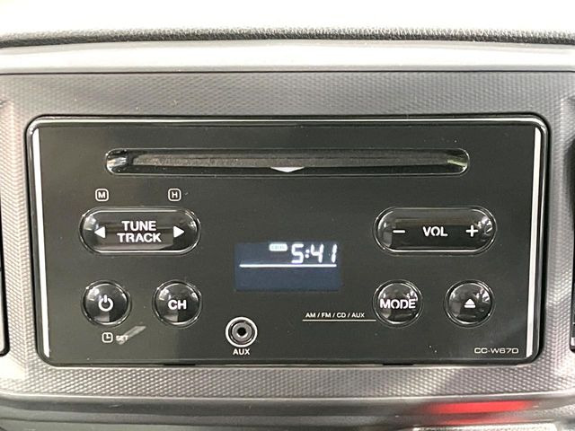 お好きな音楽を車内でお楽しみいただけます♪スピーカー交換・ウーハー追加などの音質向上や、最新ナビ・後席モニター等の取り付けも是非ご相談ください!