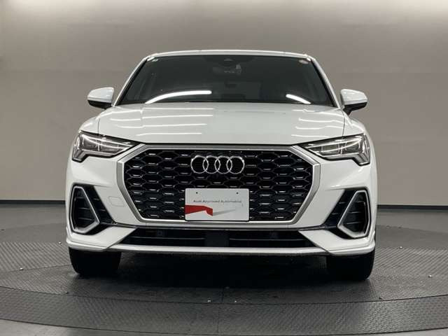 Q3