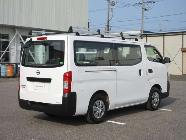 NV350キャラバン2.5 DX ロング ディーゼル 4WD