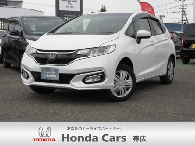 フィット1.3 13G L ホンダセンシング 4WD