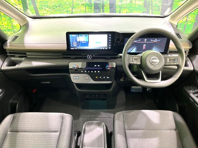 セレナ1.4 e-POWER ハイウェイスターV
