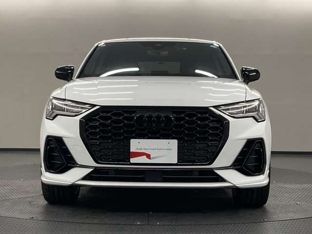 Q3スポーツバックダイナミック エディション