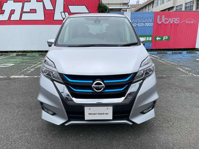 セレナ1.2 e-POWER ハイウェイスターV