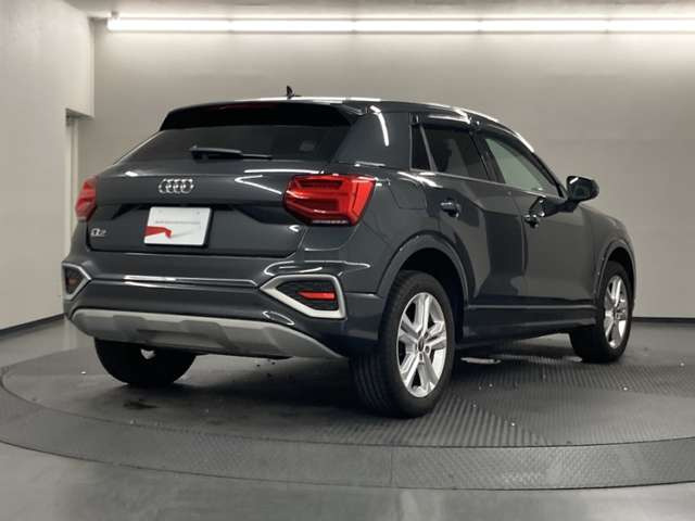 Q235 TFSI アドバンスド