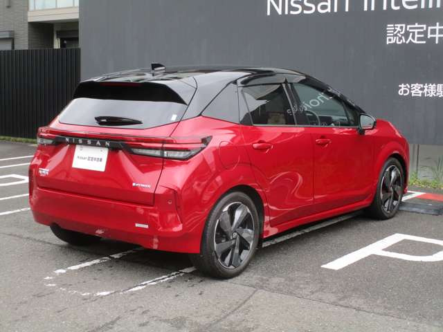 ノートオーラ1.2 G レザーエディション