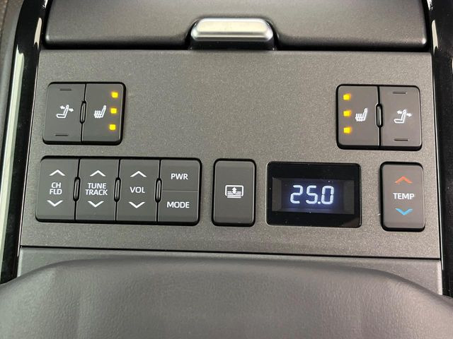 リアサポートパッケージ装備しております!!