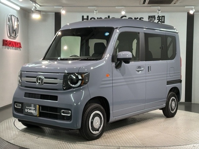 N-VANファン ターボ 4WD