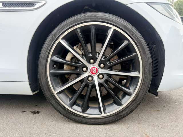 �C�ɂȂ邨�Ԃ�����܂�����E�̓d�b�ԍ����璼�ڂ��X�ɂ��₢���킹���������B�x�����@����ԗ����A��Ԃ܂łȂ�ł������������Ē����܂��B�X�^�b�t�ꓯ���A�����҂����Ă���܂��B