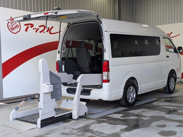 ハイエースバン2.8 ウェルキャブ Bタイプ ロング ディーゼル 4WD