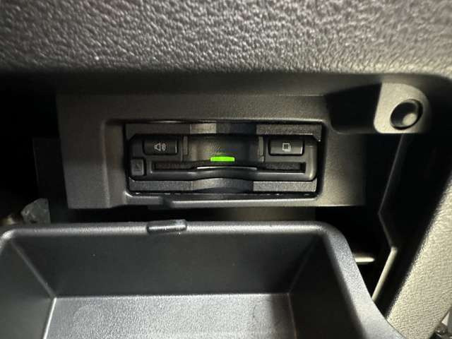 セレナ1.2 e-POWER ハイウェイスターV
