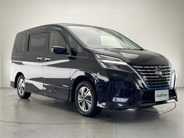 セレナ1.2 e-POWER ハイウェイスターV