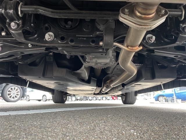 RAV42.0 G 4WD