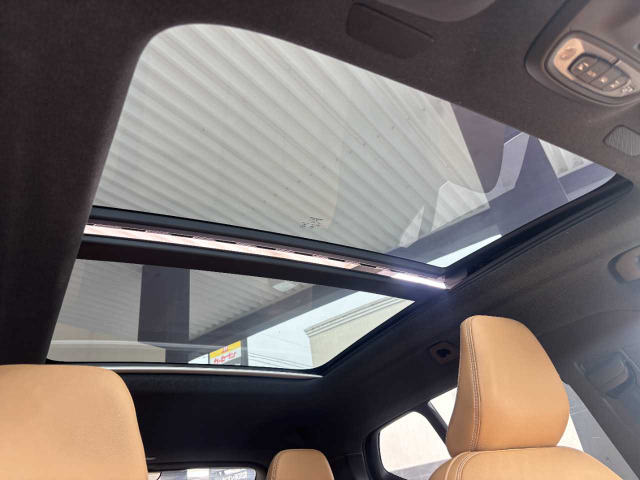 XC40リチャージ プラグイン ハイブリッド T5 インスクリプション