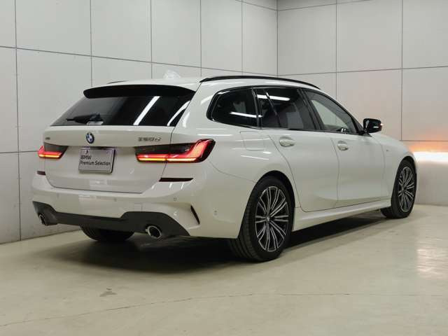 3シリーズツーリング320d xドライブ Mスポーツ  4WD